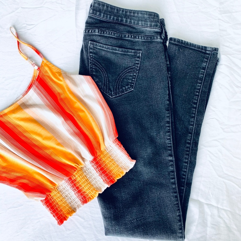 Last Chance! Hollister Skinny Jeans